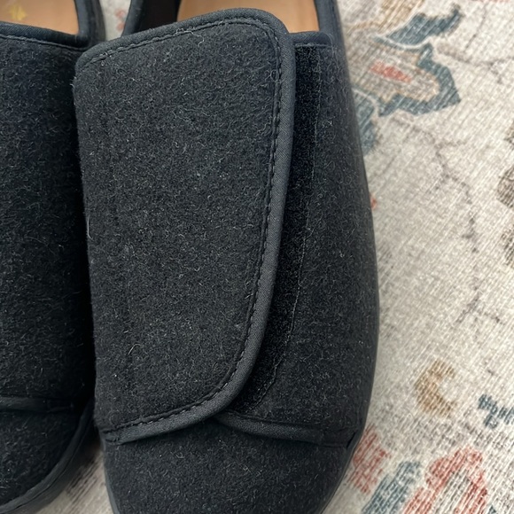 Size 7ED Easy open slippers for anyone with mobility issues - Picture 2 of 9
